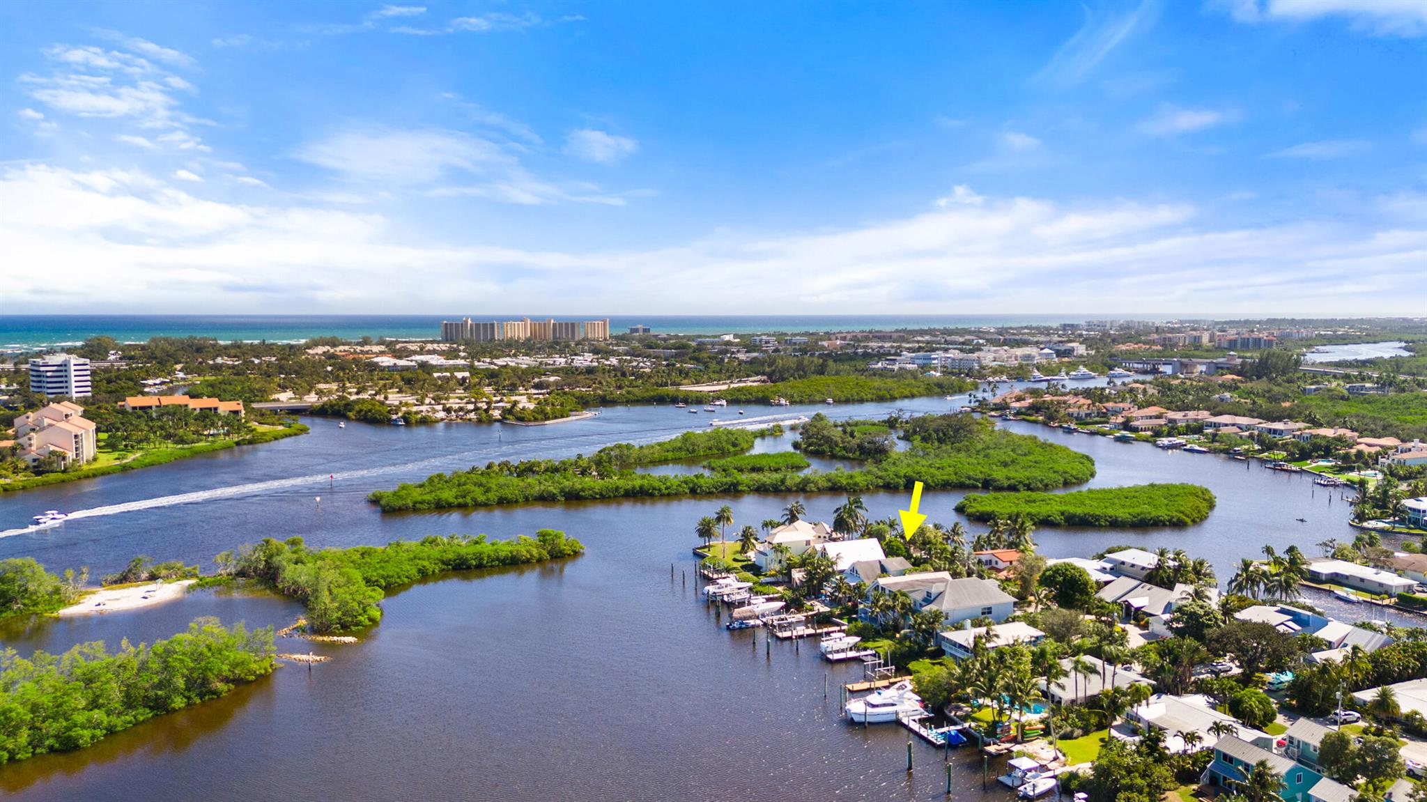 YACHT CLUB ESTATES - Residential