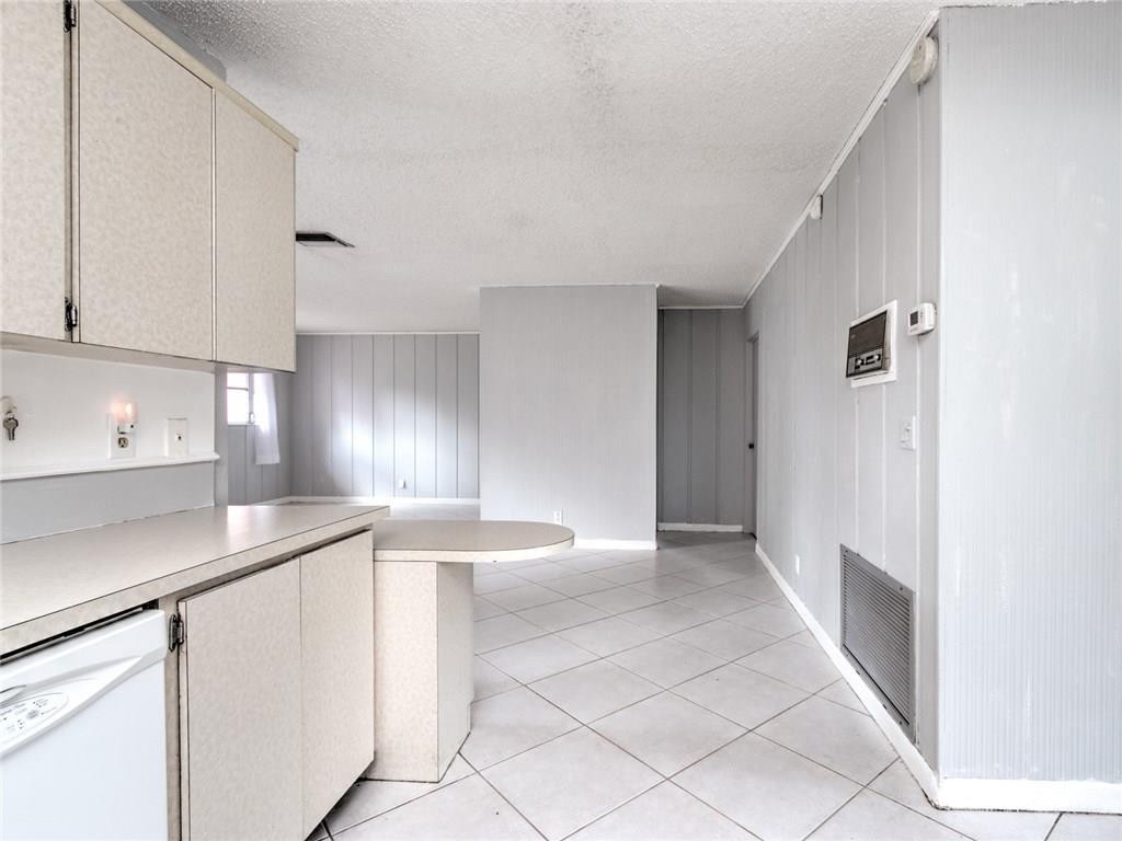 Bonaventure Lakes 87-26 B - Residential