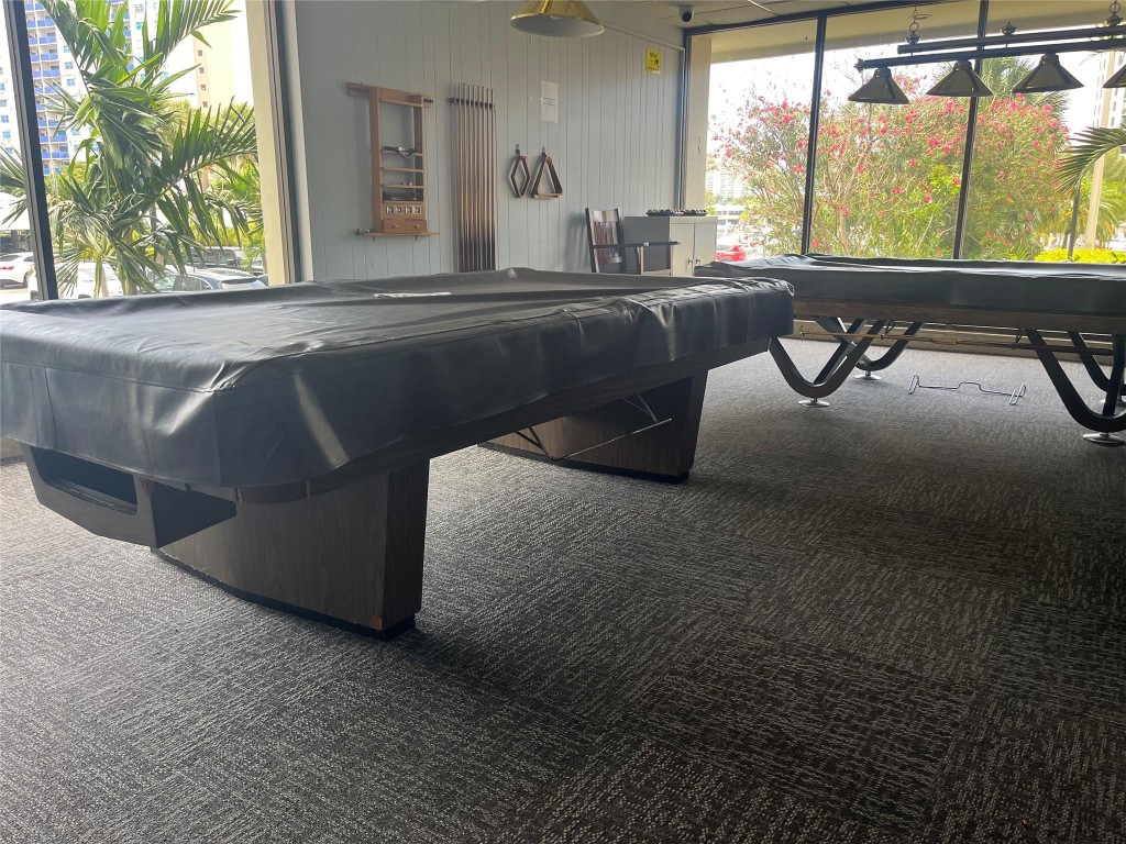 Arlen House - Residential