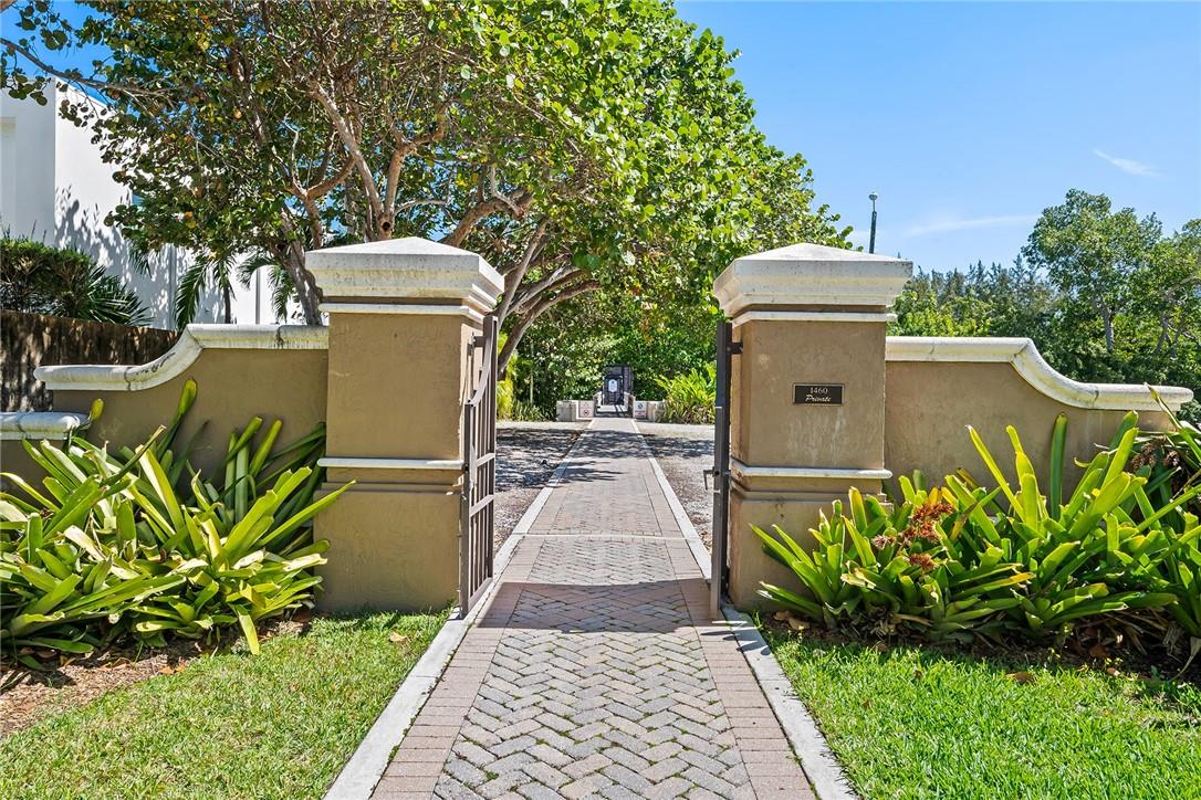 HARBOR BEACH - Residential