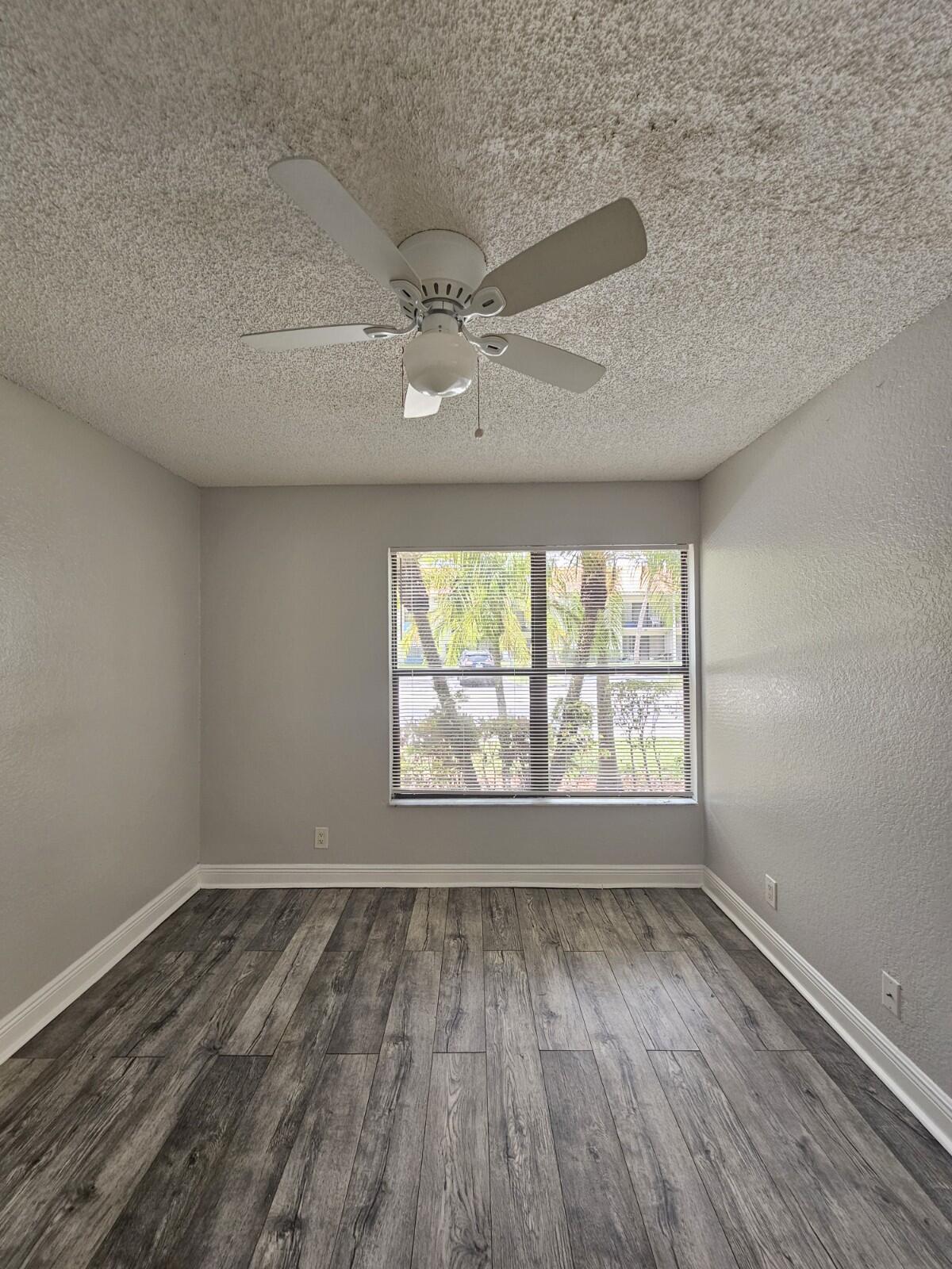 PALM BEACH PLACE CONDO - Residential Lease