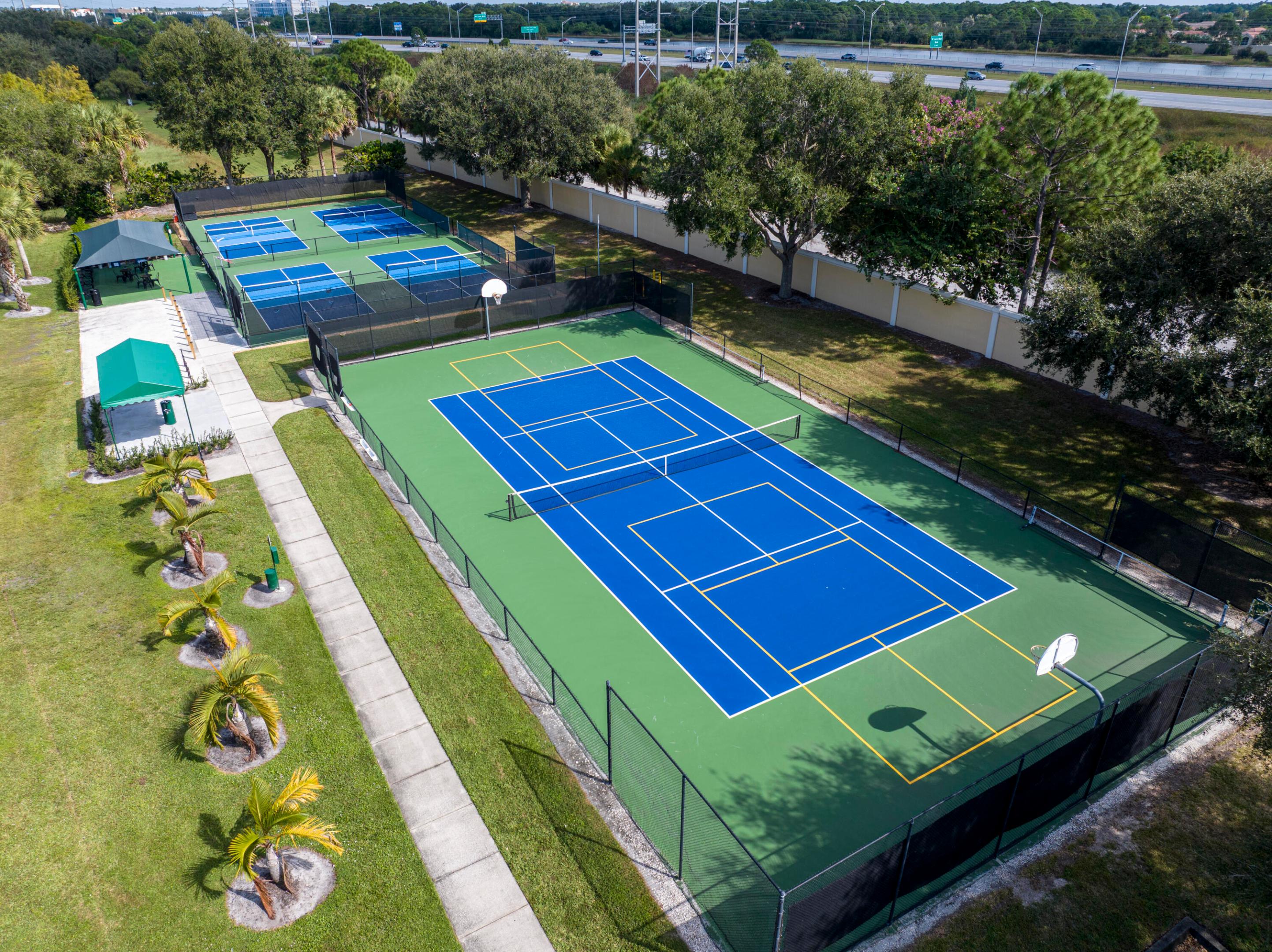 WILLOW PINES WEST AT PGA VILLAGE - Residential