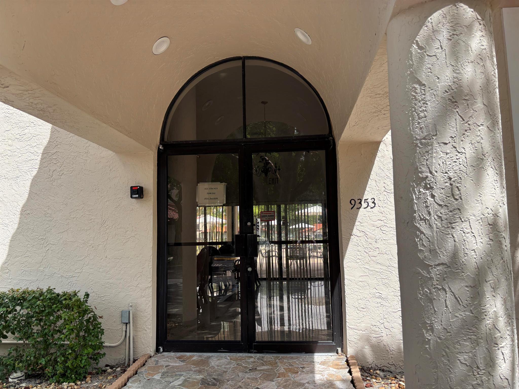 Lakeview Courts - Residential Lease