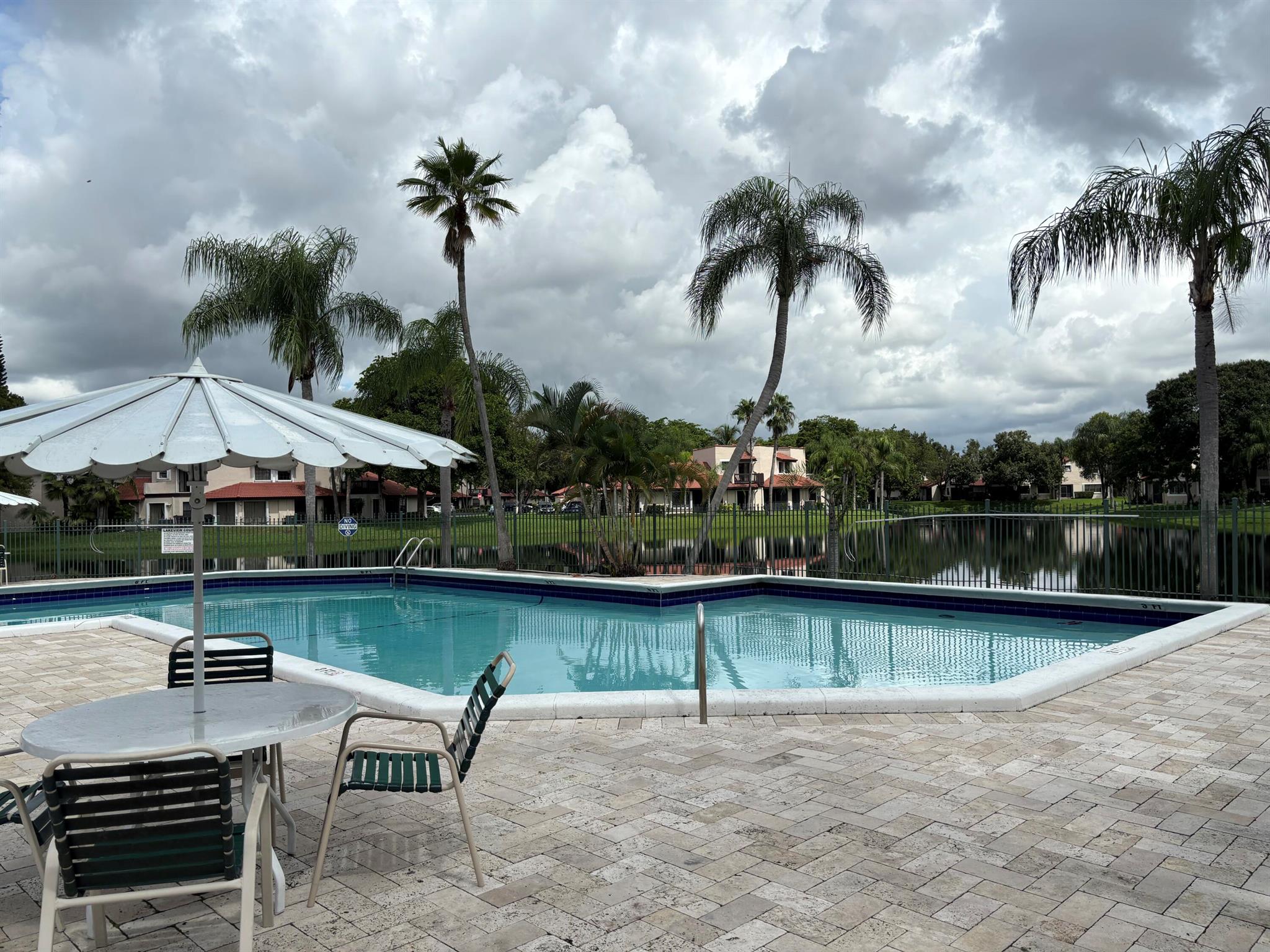Lakeview Courts - Residential Lease