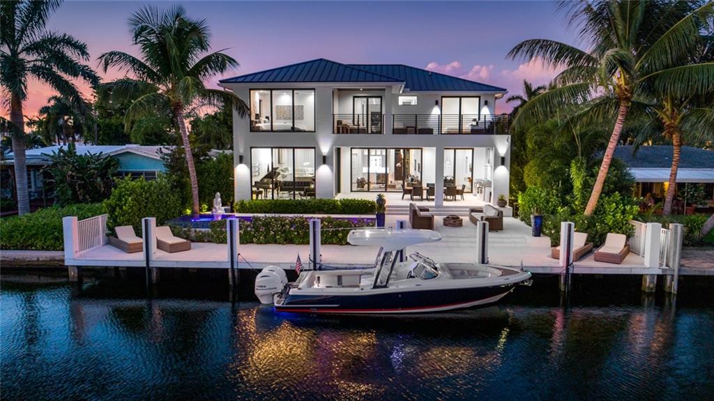 RIO VISTA ISLES - Residential