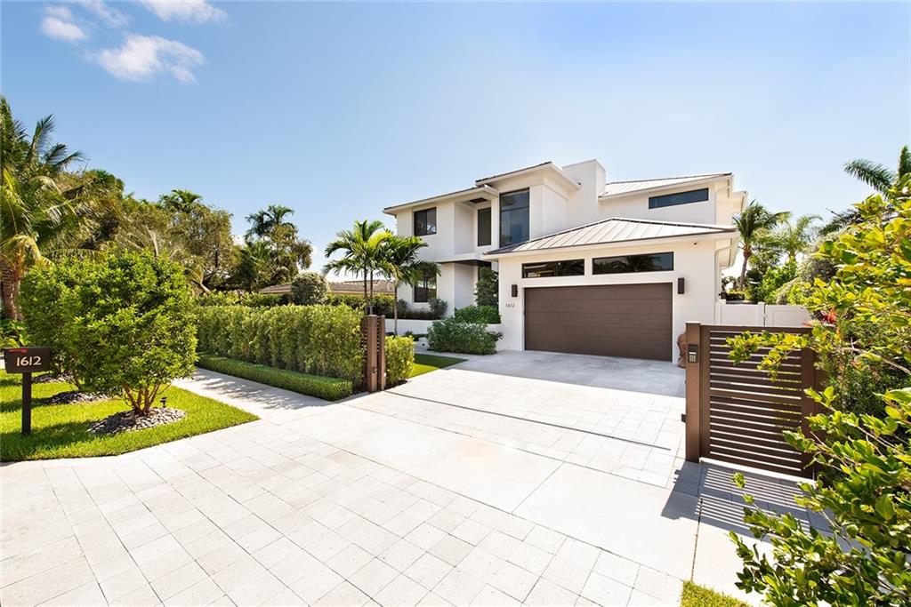 RIO VISTA ISLES - Residential