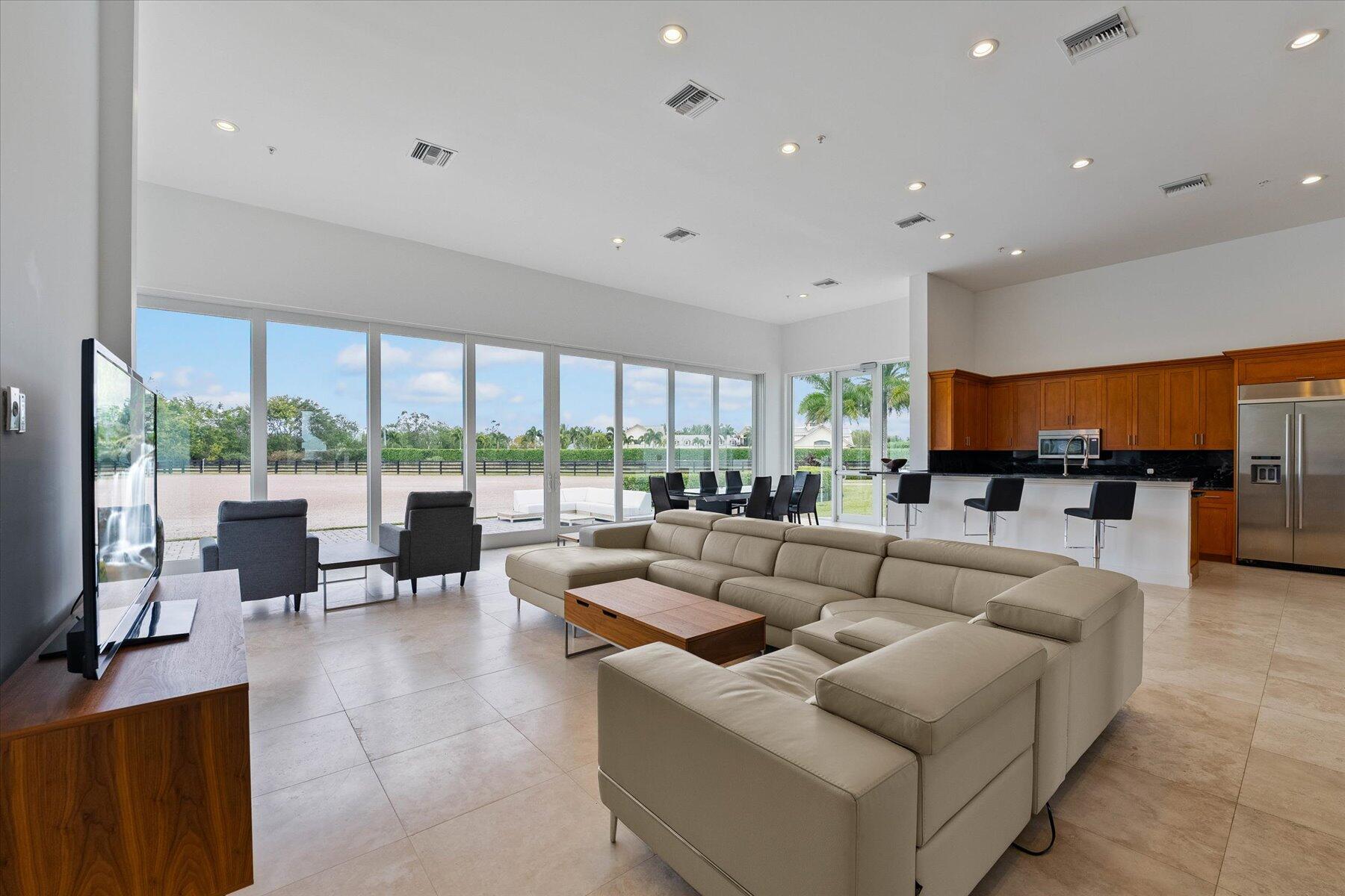 GRAND PRIX VILLAGE SOUTH - Residential