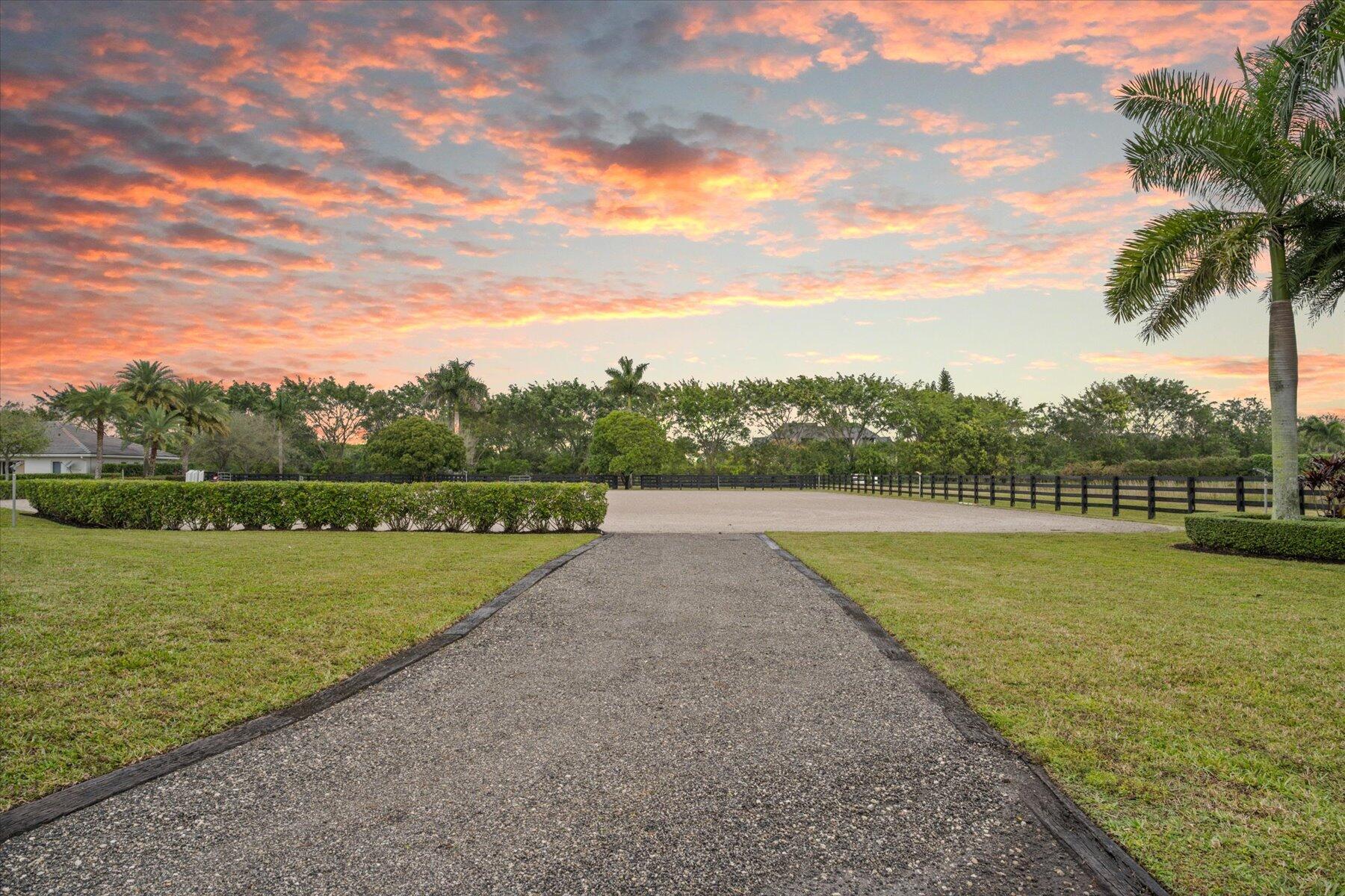 GRAND PRIX VILLAGE SOUTH - Residential