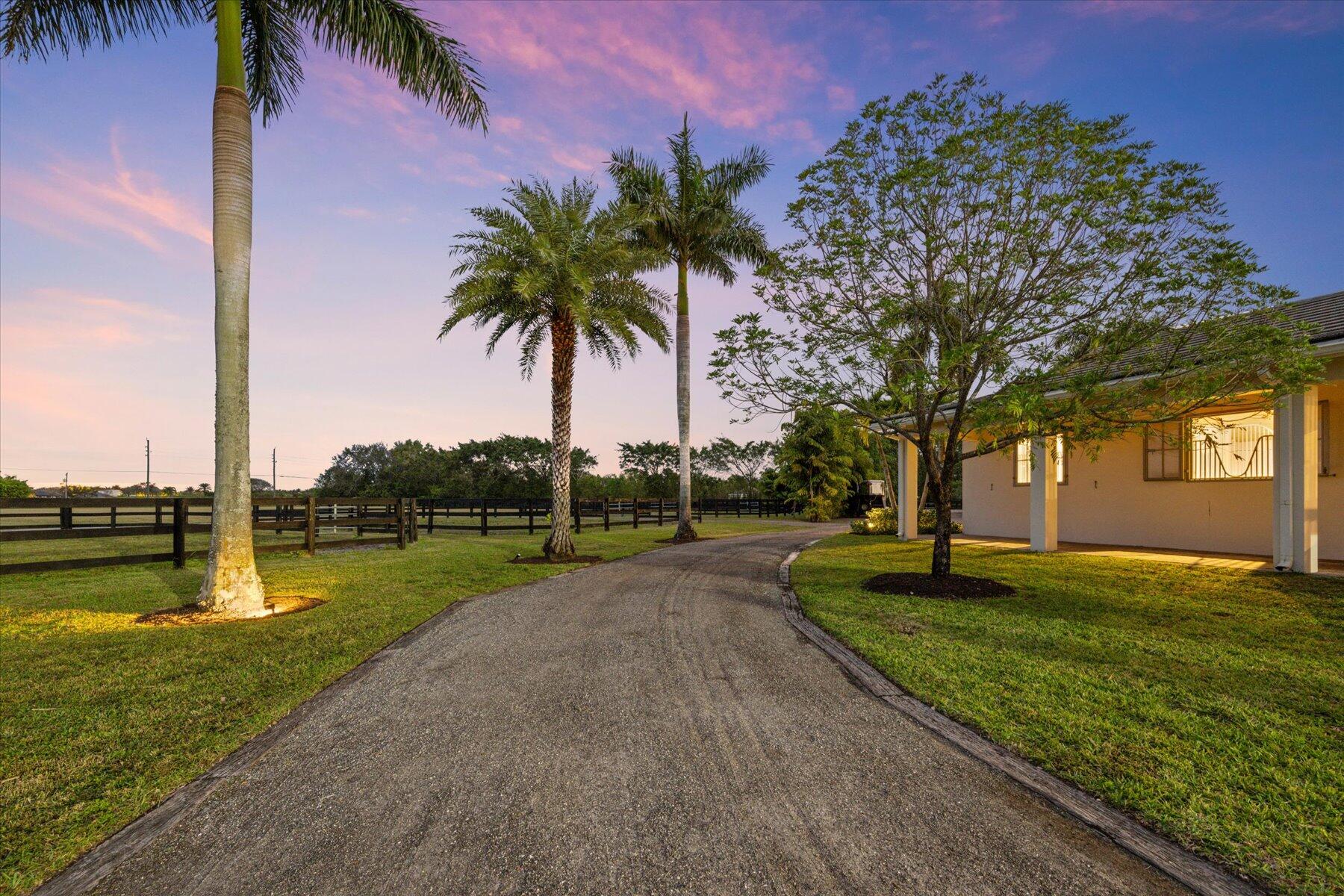GRAND PRIX VILLAGE SOUTH - Residential