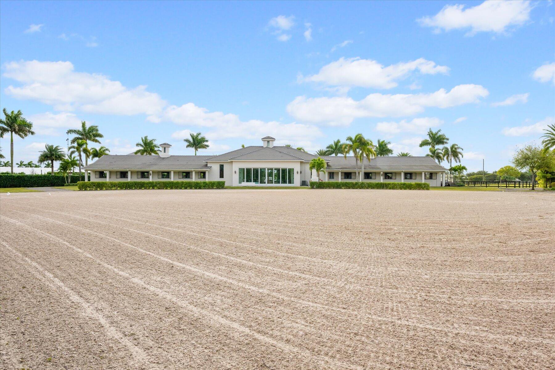 GRAND PRIX VILLAGE SOUTH - Residential