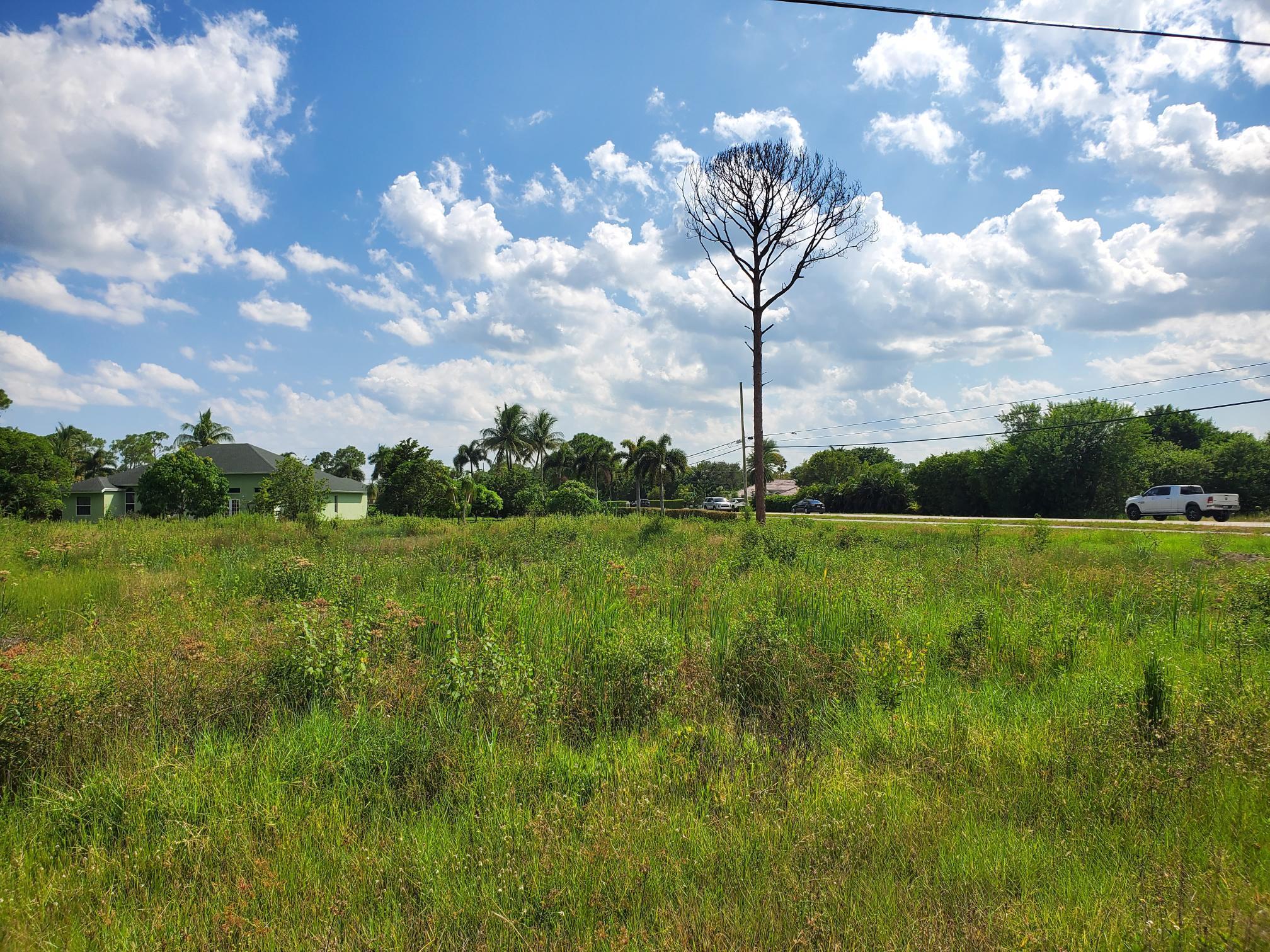 Located in vicinity of new developments for residential and shopping. Booming area feet from Northlake and Avenir. We are planning to eventually build on speculation however we will consider a build to suit.