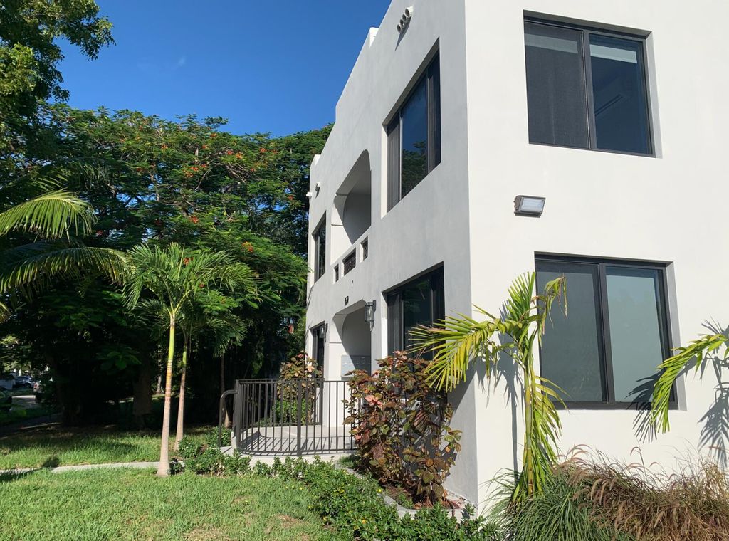 Photo of 1639 Madison Street #3, Hollywood, FL 33020 (MLS # B26022713)