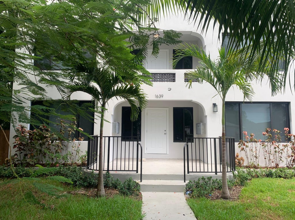 Photo of 1639 Madison Street #3, Hollywood, FL 33020 (MLS # B26022713)