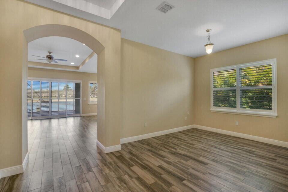 2863 Bellarosa Circle