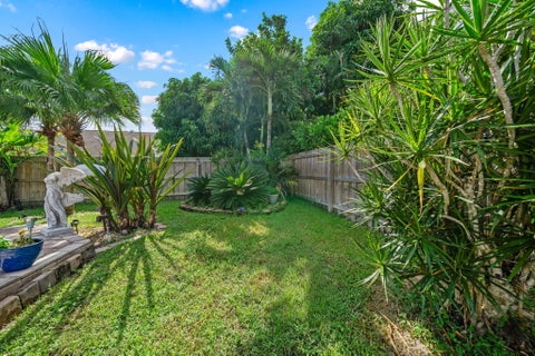 Tiny photo for 1985 New Haven Avenue, Wellington, FL 33414 (MLS # B26082237)