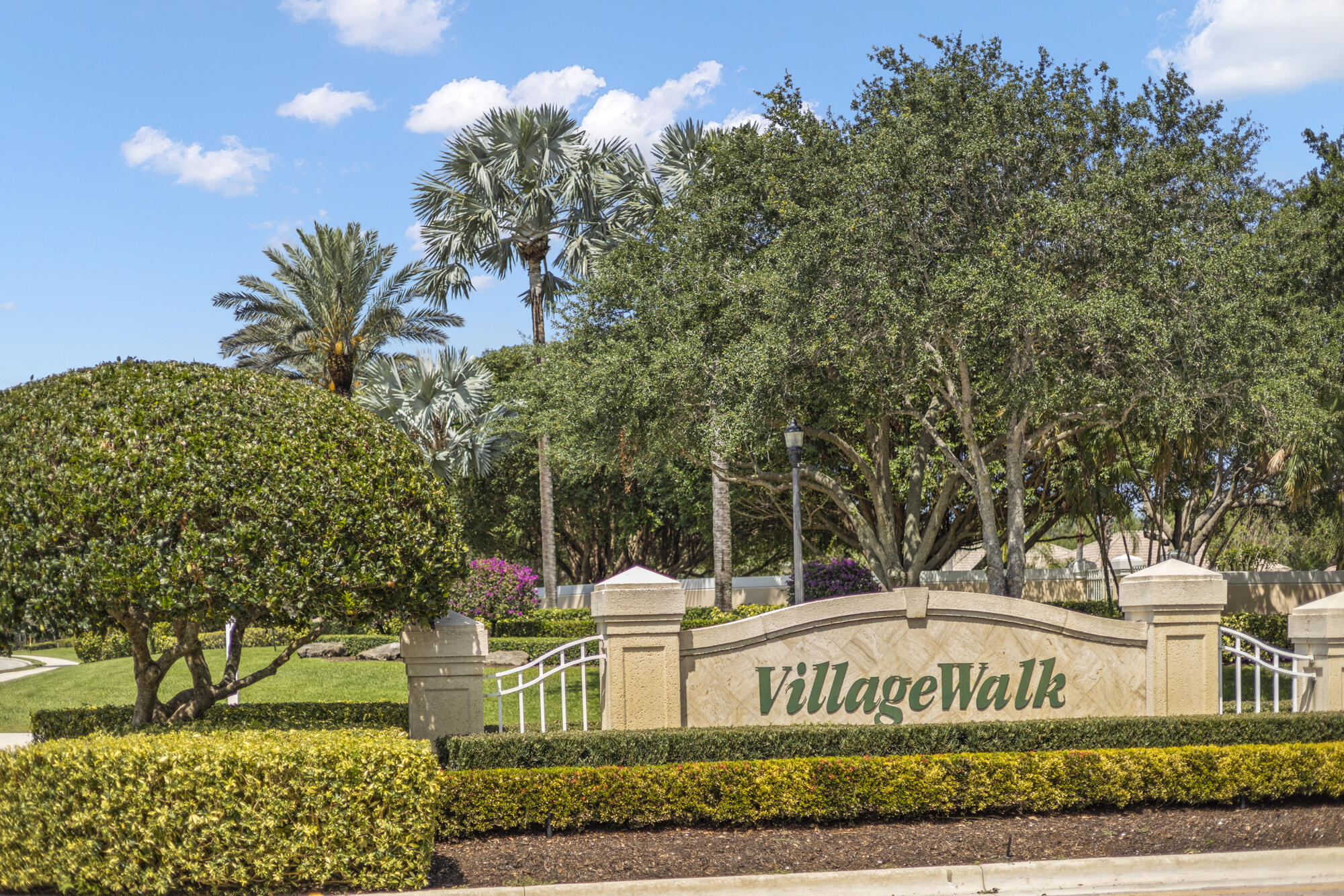 VILLAGEWALK OF WELLINGTON 5 - Residential