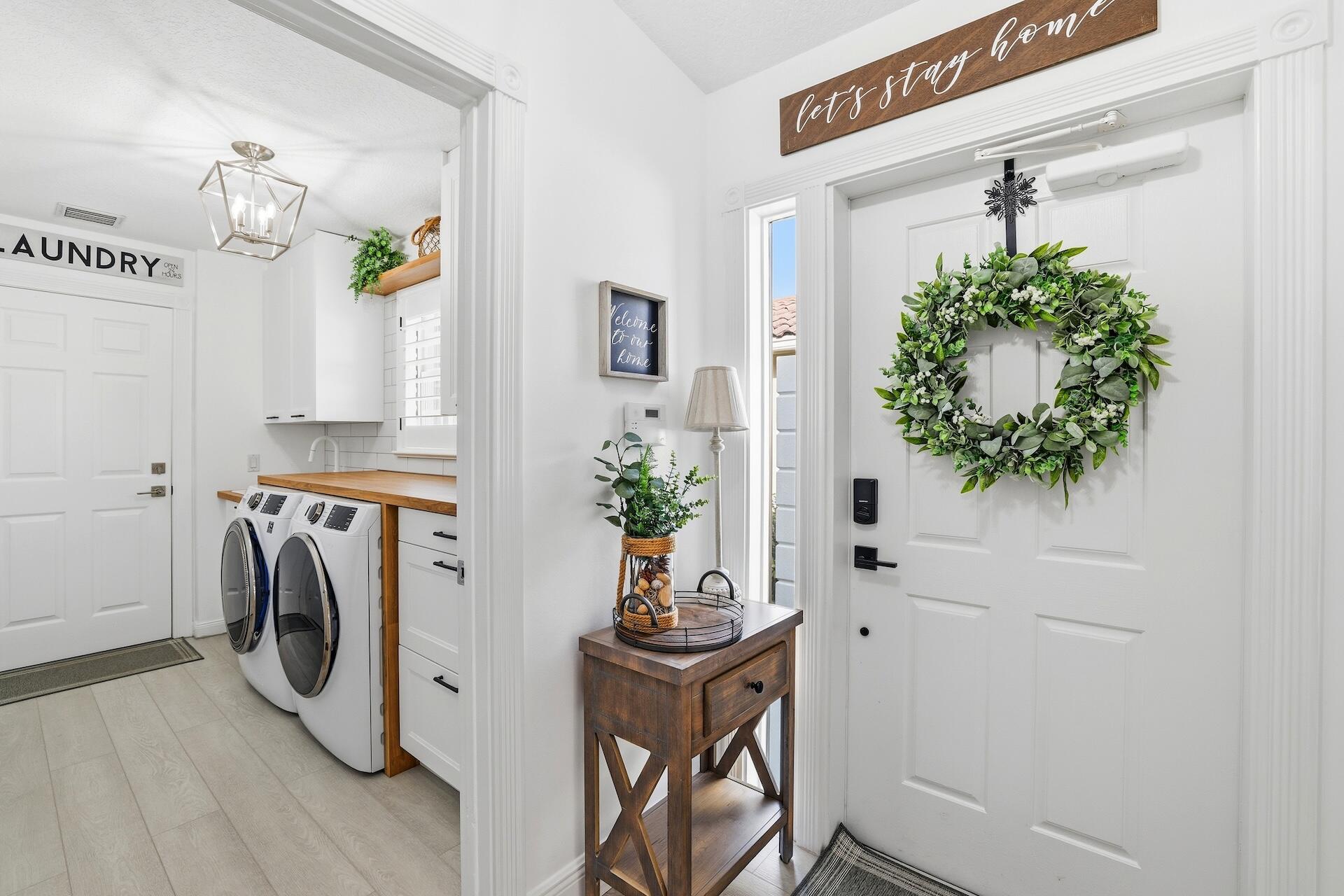 8190 Saint Johns Court