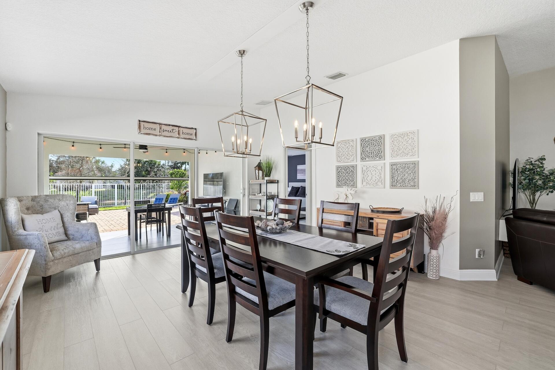 VILLAGEWALK OF WELLINGTON 5 - Residential