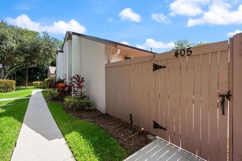 Tiny photo for 151 NW 115TH Avenue #405, Plantation, FL 33325 (MLS # B26052306)