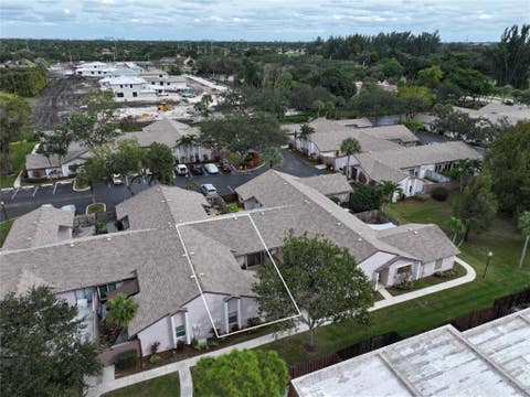 Tiny photo for 151 NW 115TH Avenue #405, Plantation, FL 33325 (MLS # B26052306)