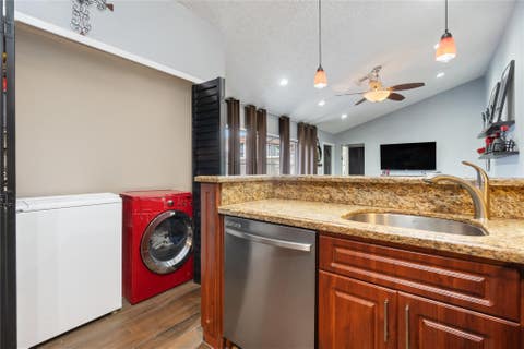Tiny photo for 151 NW 115TH Avenue #405, Plantation, FL 33325 (MLS # B26052306)