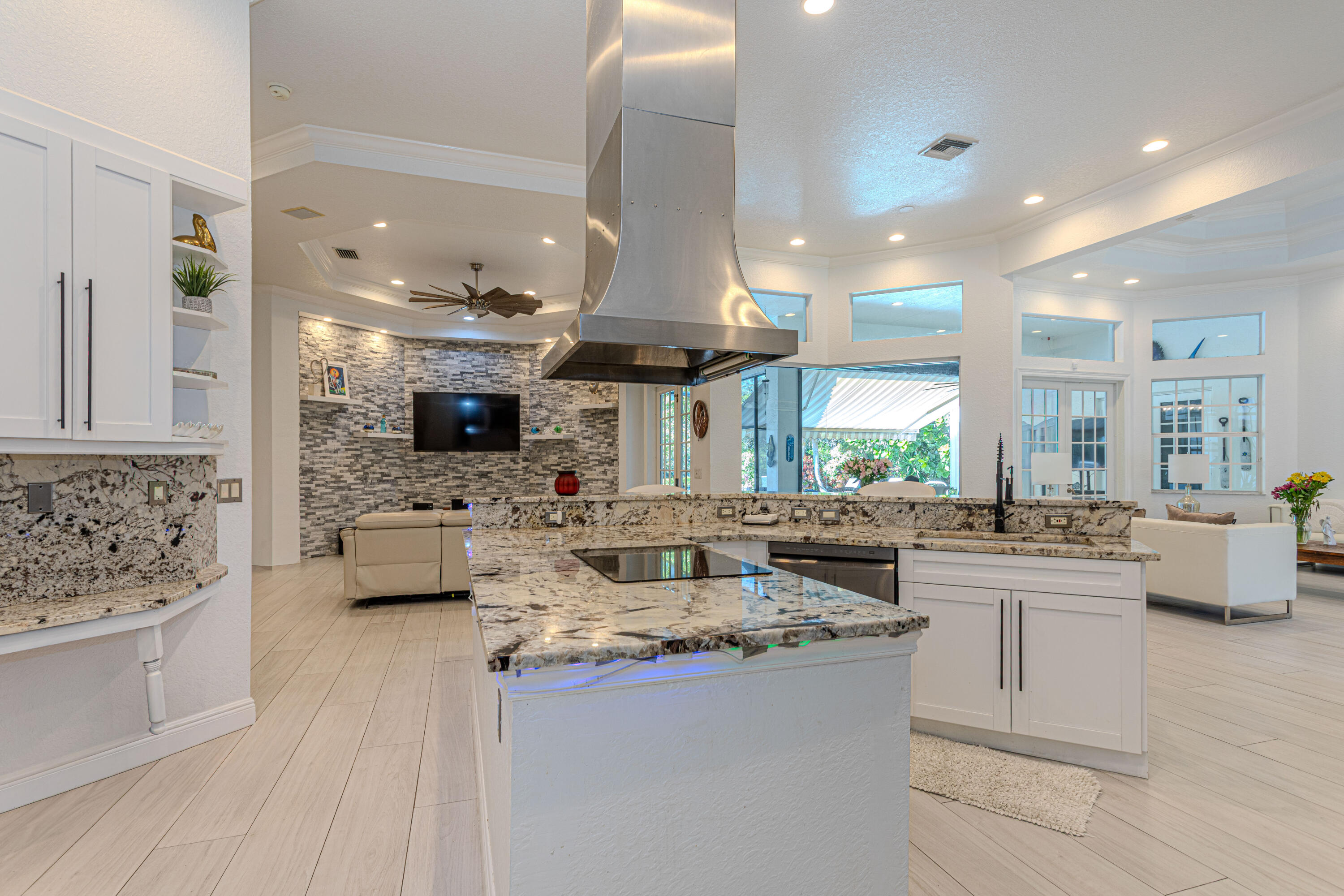 WELLINGTON AERO CLUB OF THE LANDINGS AT WELLINGTON - Residential