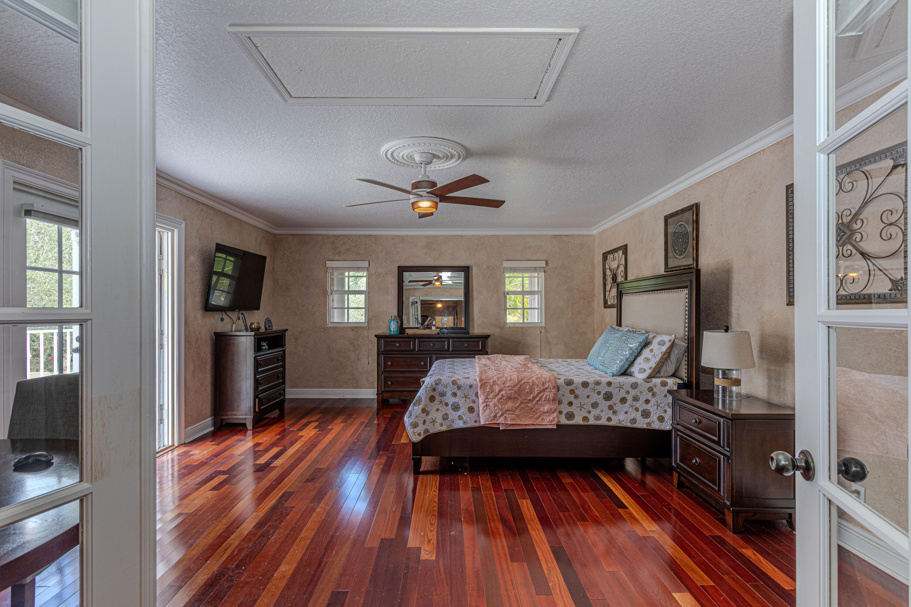 WELLINGTON AERO CLUB OF THE LANDINGS AT WELLINGTON - Residential