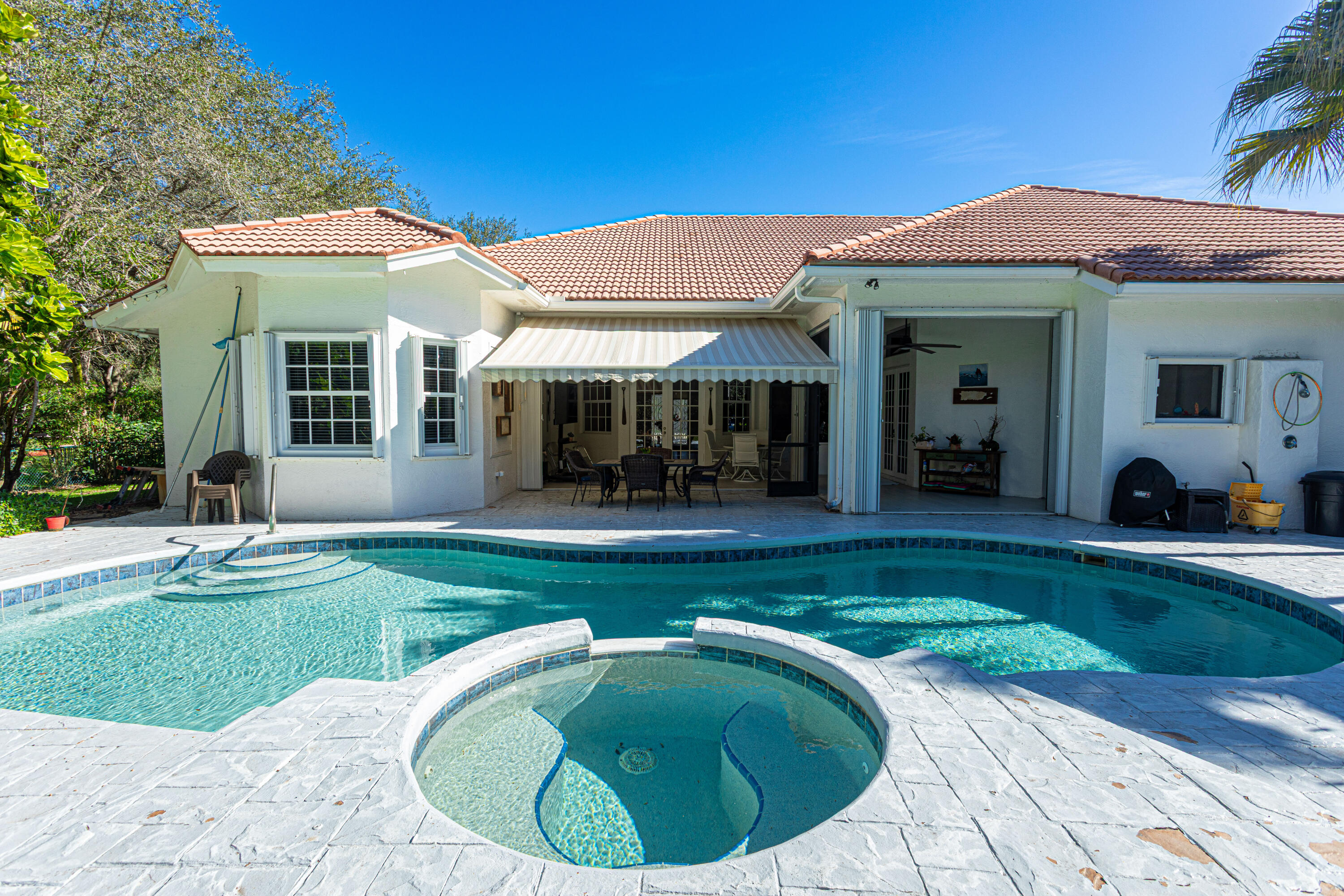 WELLINGTON AERO CLUB OF THE LANDINGS AT WELLINGTON - Residential