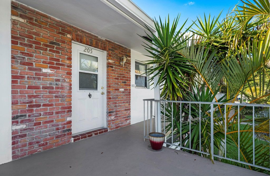 Photo of 2851 E Golf Boulevard #205, Pompano Beach, FL 33064 (MLS # F10549489)