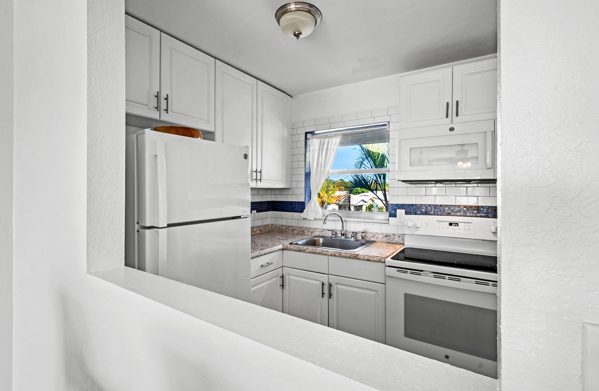 Leisureville Fairway One - Residential