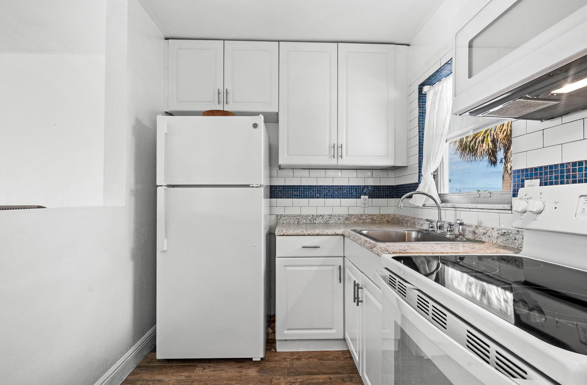 Leisureville Fairway One - Residential