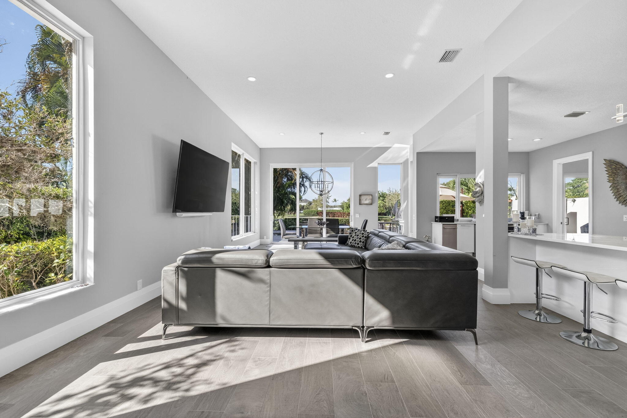 CLOISTERS - Residential