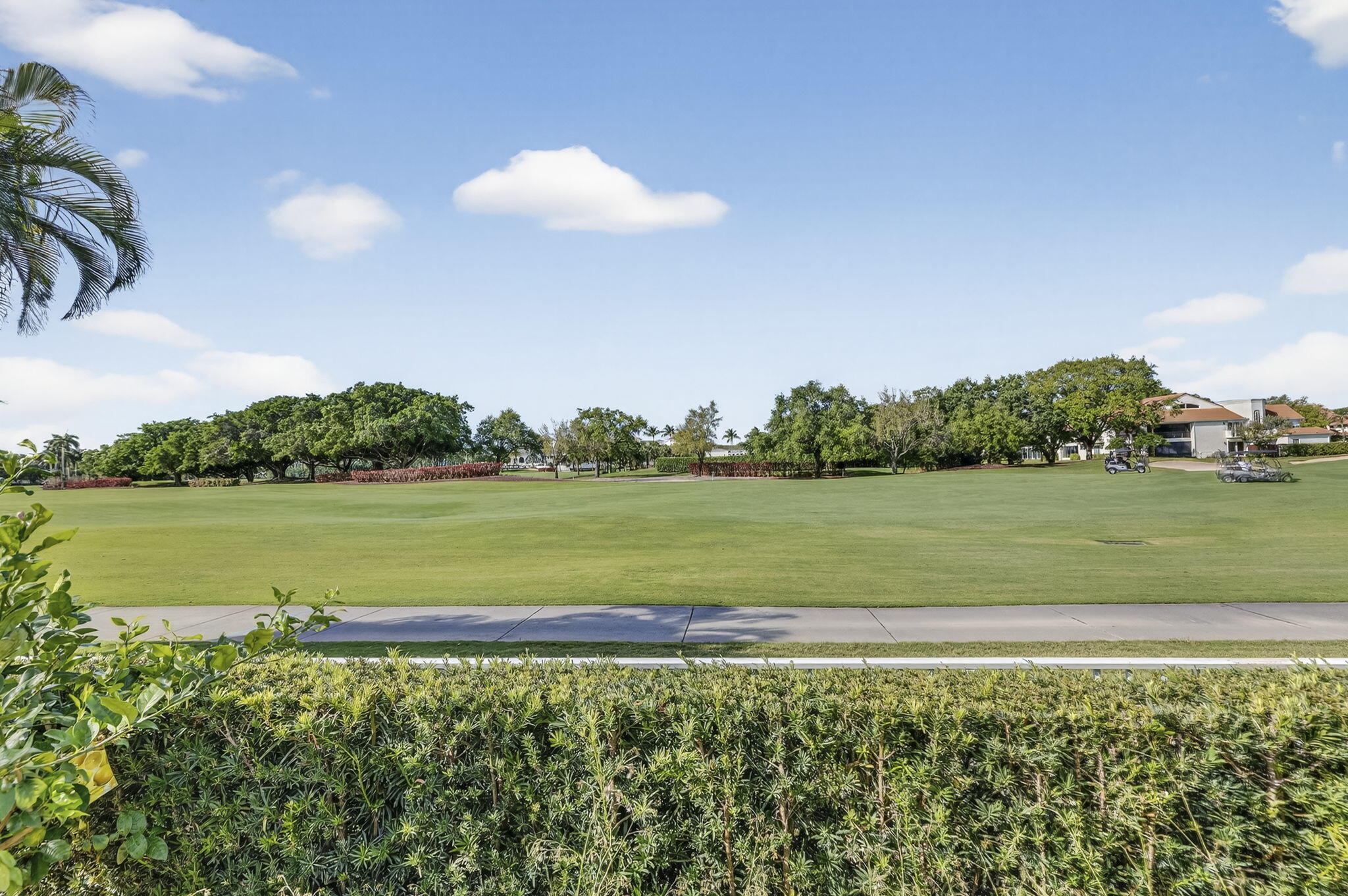 CLOISTERS - Residential