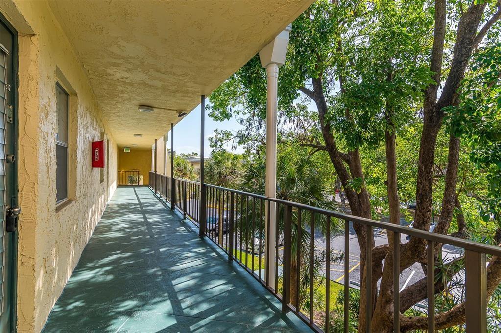 LIME BAY - Residential