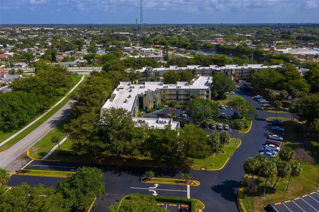 LIME BAY - Residential