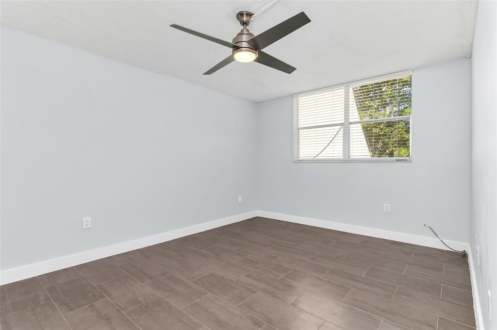LIME BAY - Residential