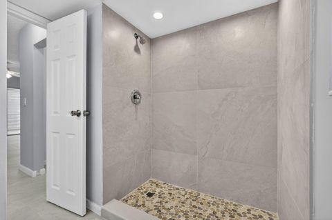 Tiny photo for 3590 Via Poinciana #202, Lake Worth, FL 33467 (MLS # R11161778)