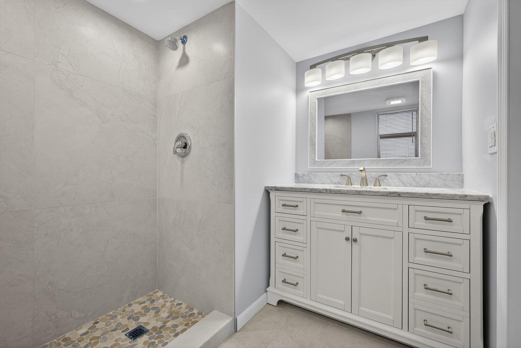 POINCIANA PLACE CONDO 1,2,8 AND 9 - Residential