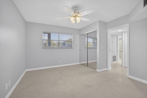 Tiny photo for 3590 Via Poinciana #202, Lake Worth, FL 33467 (MLS # R11161778)