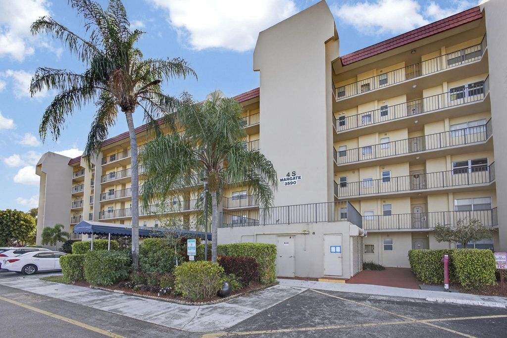 Photo of 3590 Via Poinciana #202, Lake Worth, FL 33467 (MLS # R11161778)