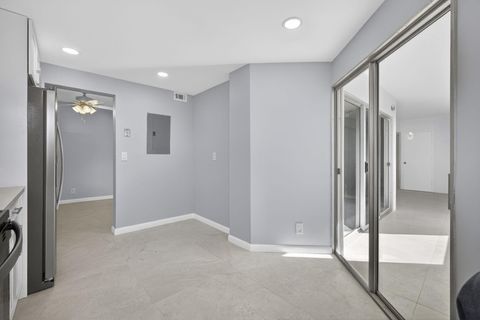 Tiny photo for 3590 Via Poinciana #202, Lake Worth, FL 33467 (MLS # R11161778)