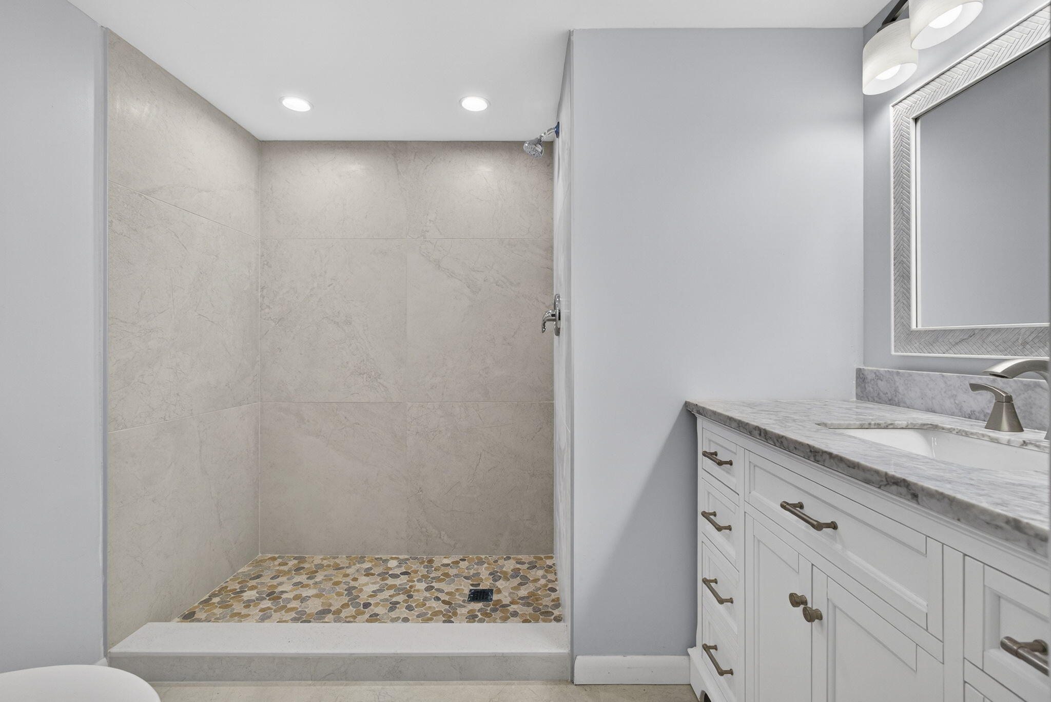 POINCIANA PLACE CONDO 1,2,8 AND 9 - Residential