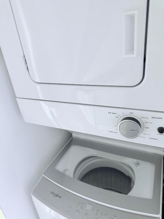 PALM CLUB WEST VILLAGE 1 CONDO - Residential Lease