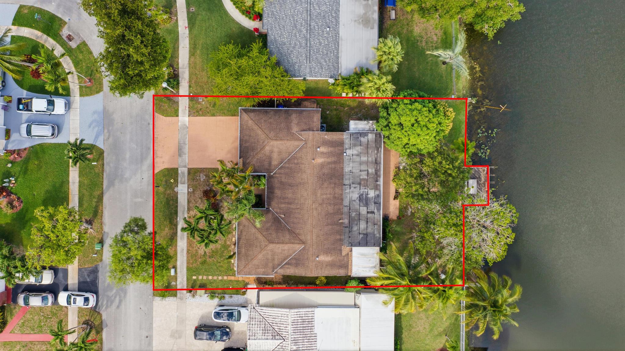 PEMBROKE LAKES SEC THREE - Residential