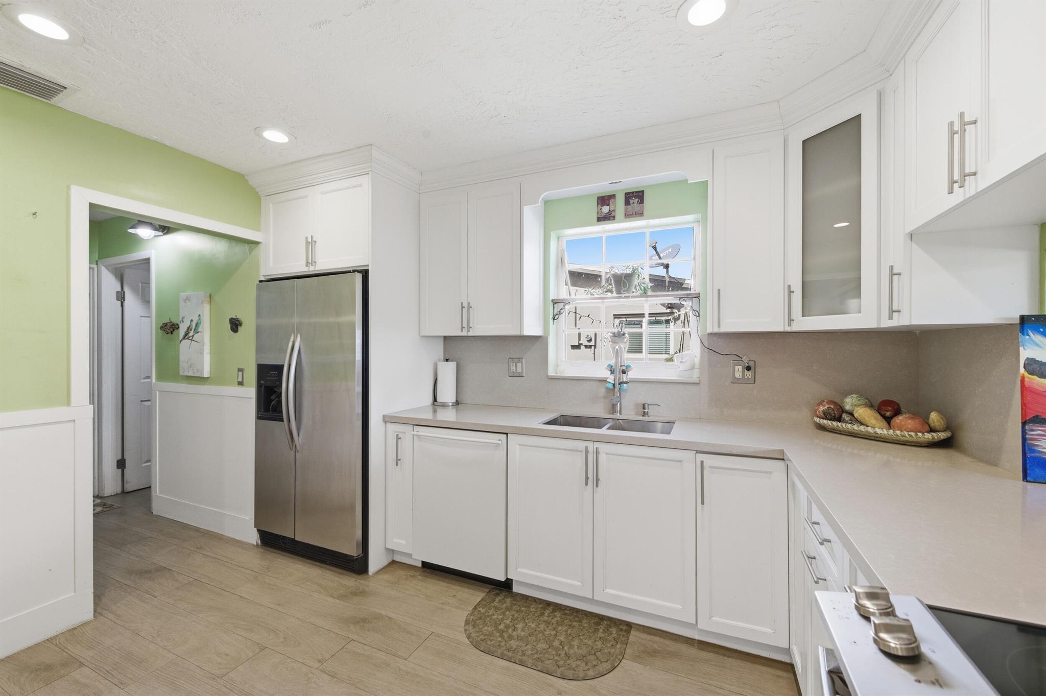 PEMBROKE LAKES SEC THREE - Residential