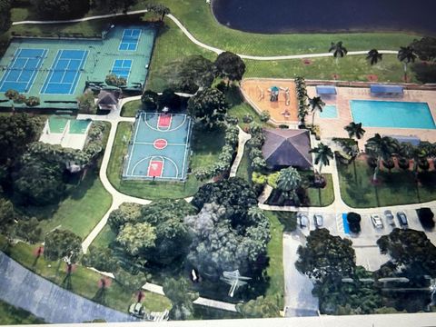19002 Cloud Lake Circle Boca Raton FL 33496