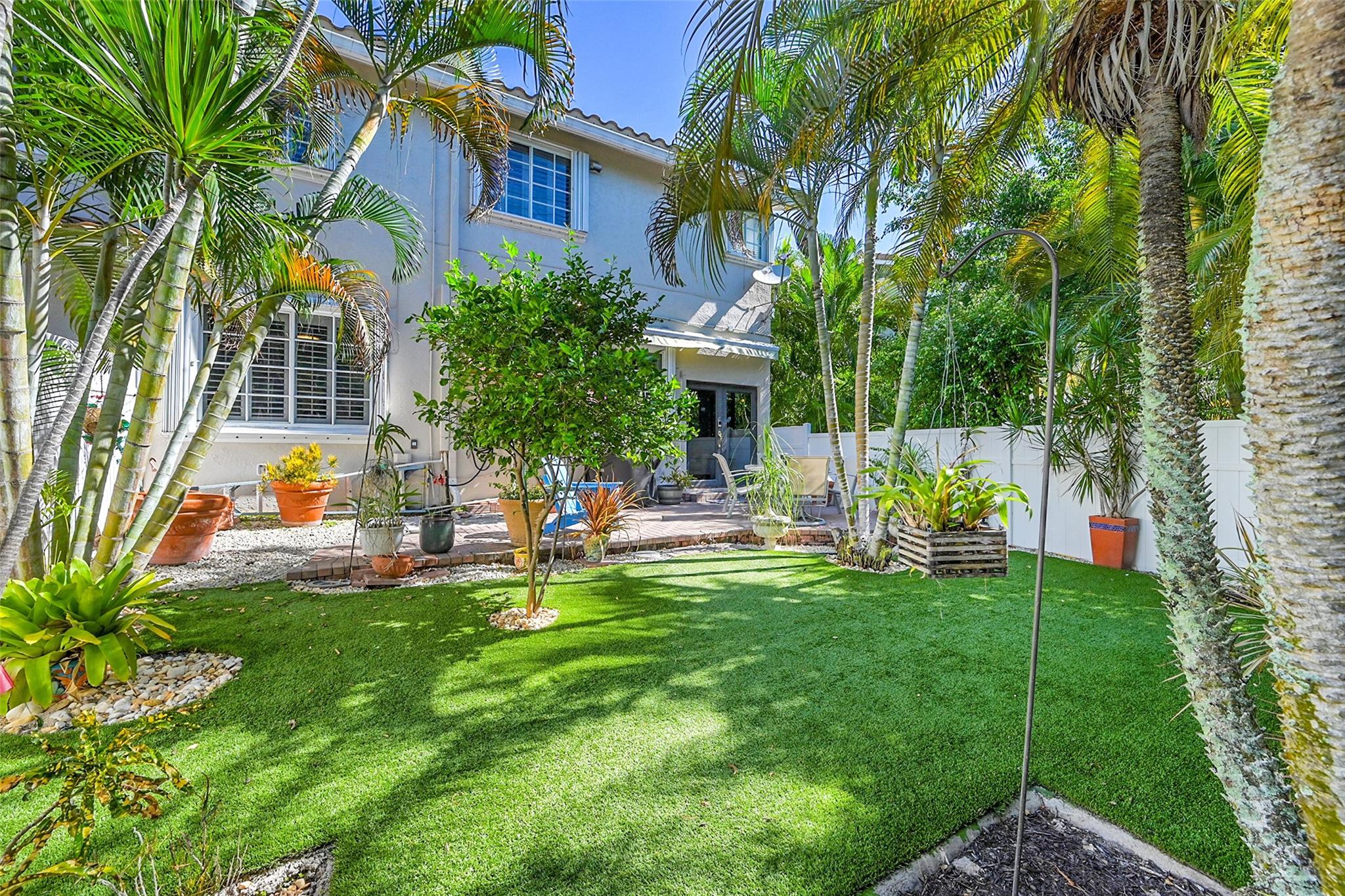 Montego Bay - Residential