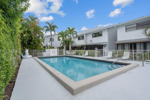 Tiny photo for 2116 NE 44TH Street, Lighthouse Point, FL 33064 (MLS # B26053832)