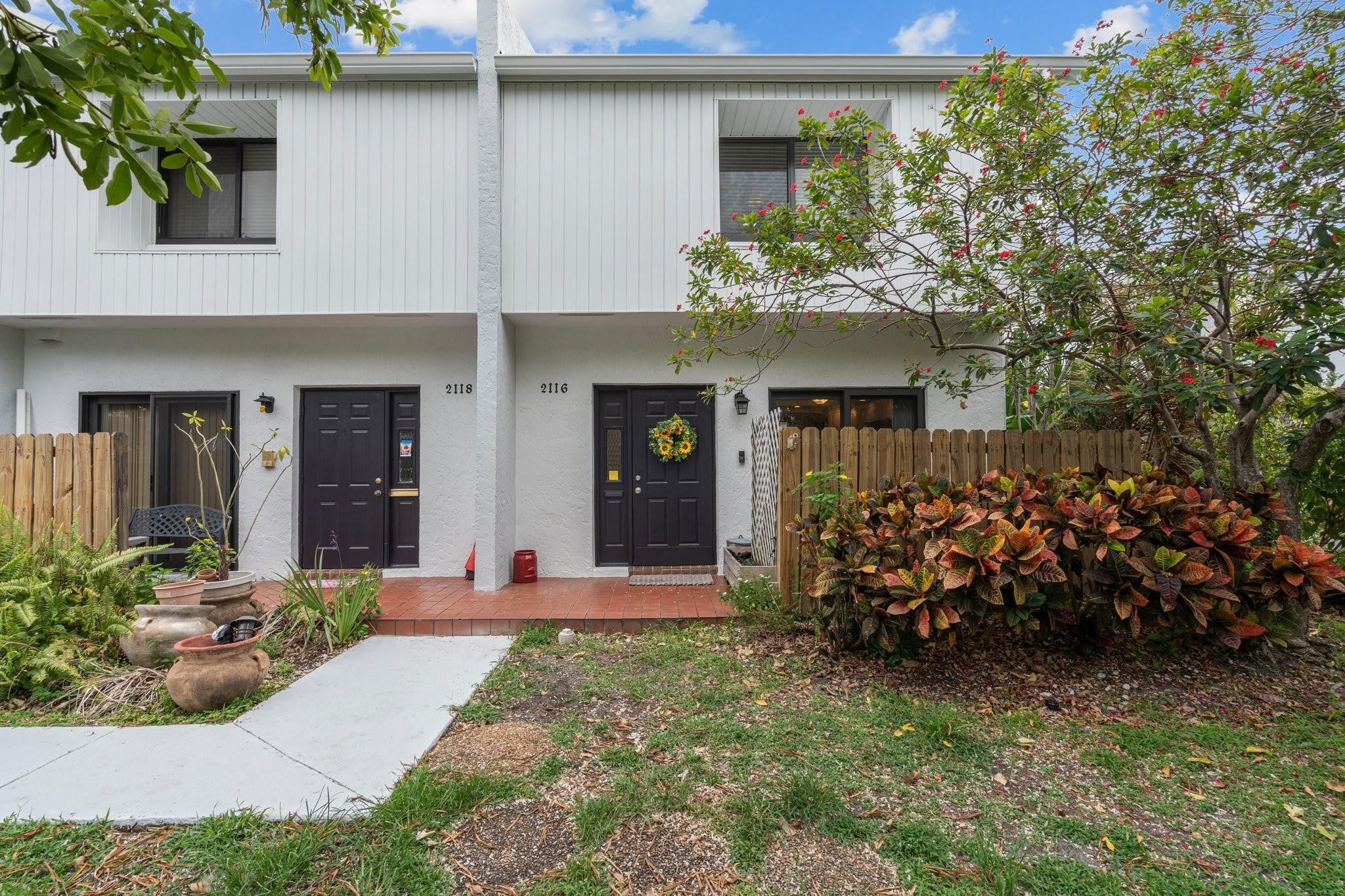 2116 NE 44TH Street