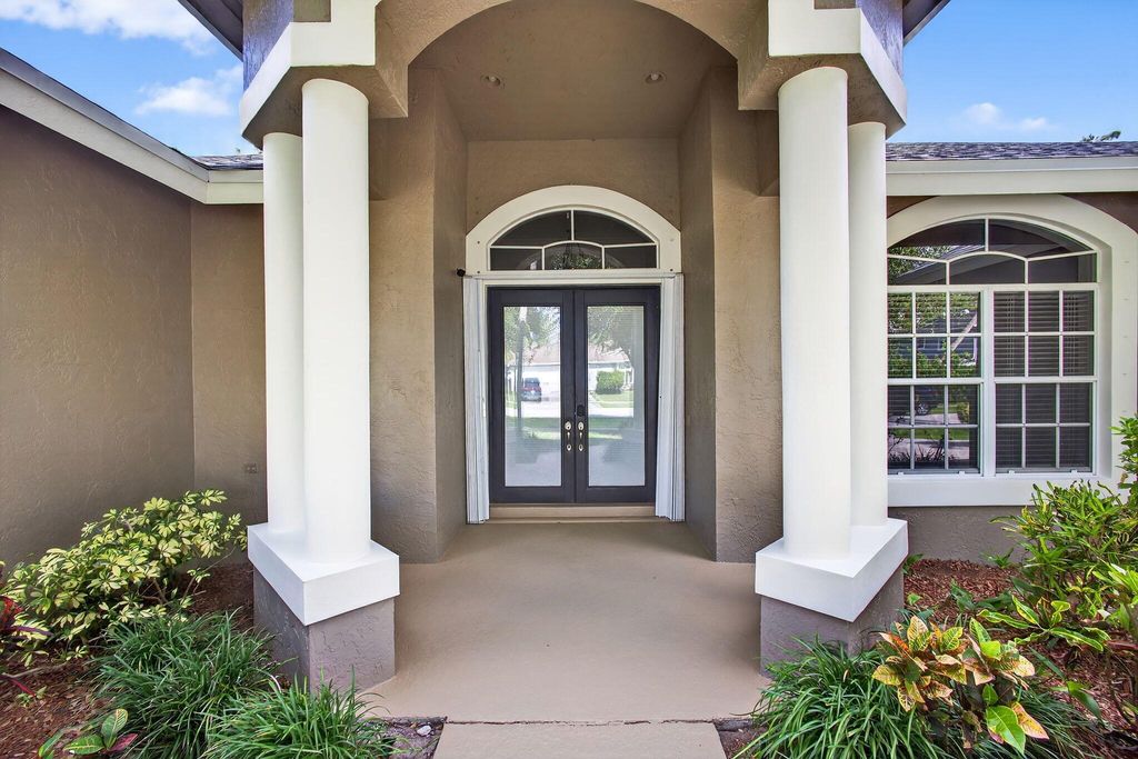 Photo of 1500 Firethorn Drive, Wellington, FL 33414 (MLS # R11100387)